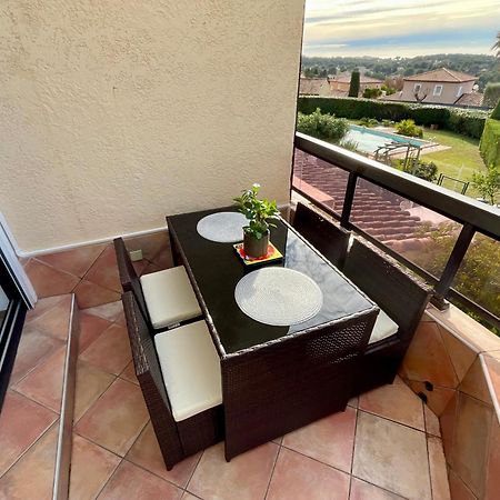 Appartement Sanary Vue Mer Au Calme Exteriör bild