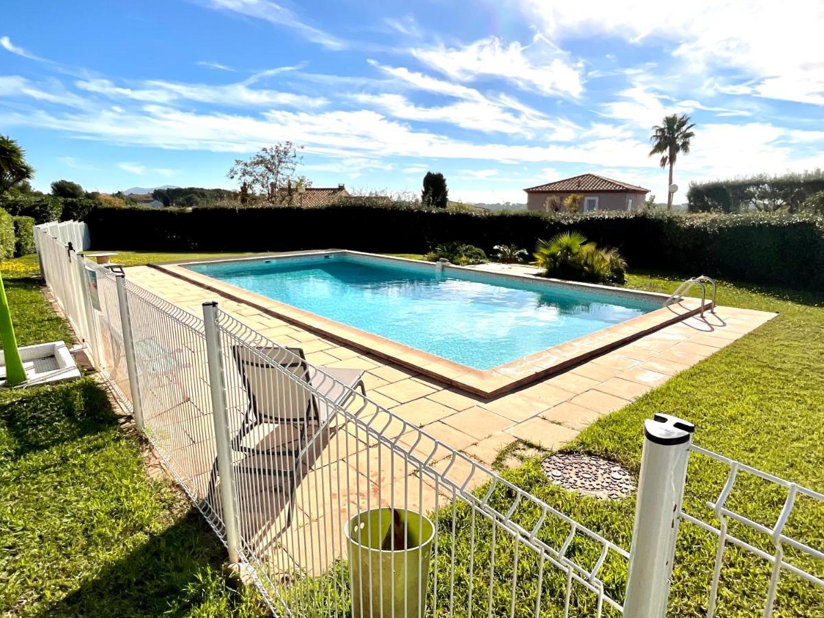 Appartement Sanary Vue Mer Au Calme Exteriör bild