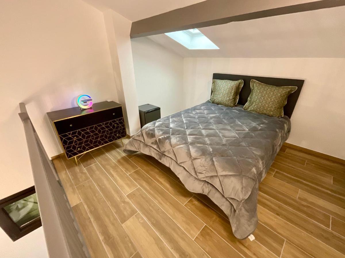 Appartement Sanary Vue Mer Au Calme Exteriör bild