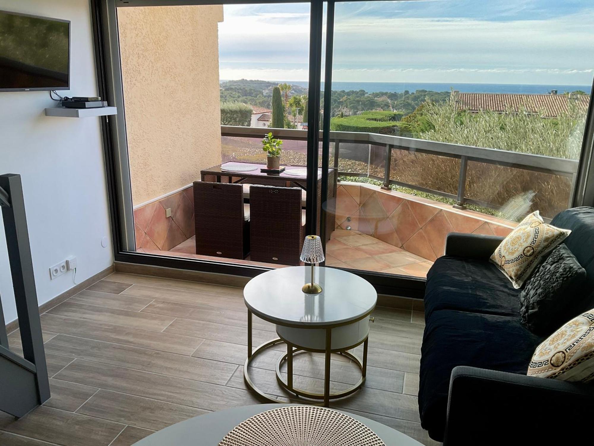Appartement Sanary Vue Mer Au Calme Exteriör bild